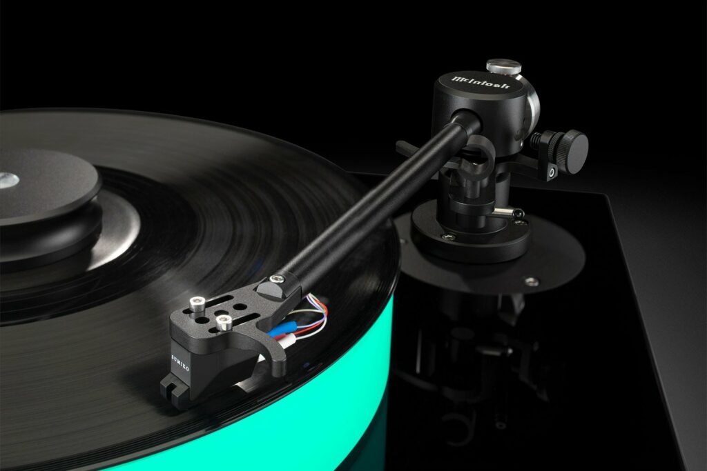 McIntosh MT5 Precision Turntable